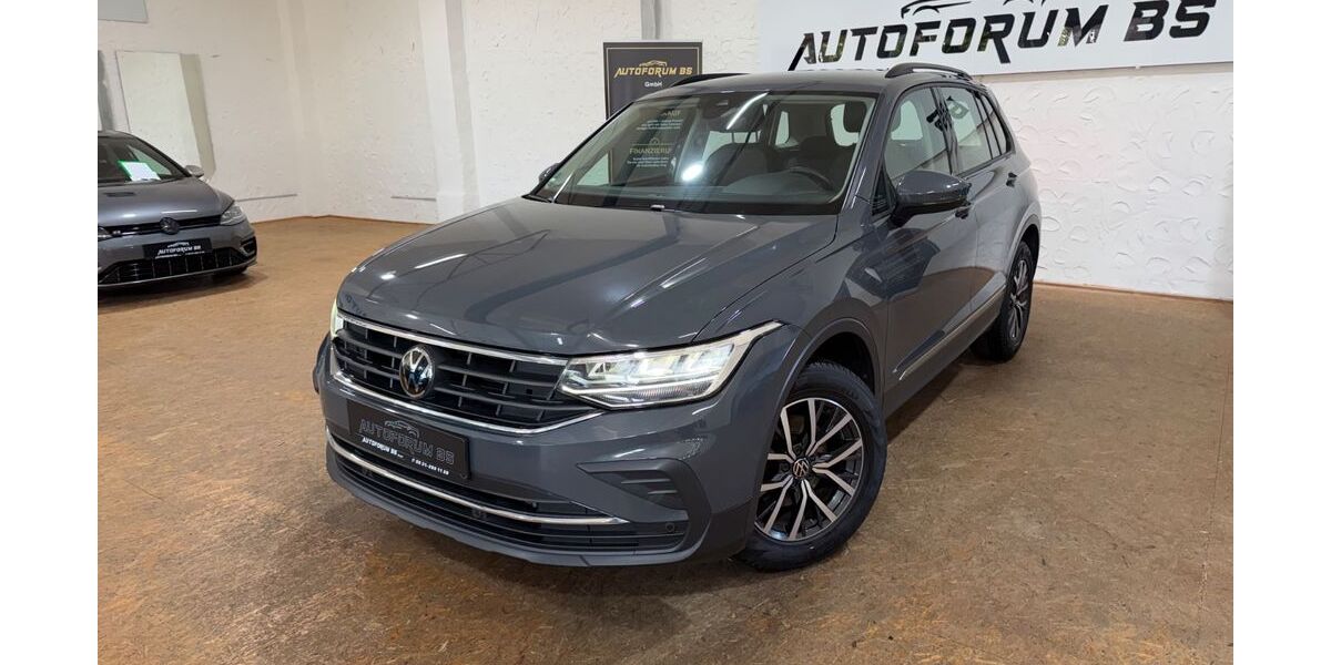 VW Tiguan 64.400 km 24.890 &euro; Braunschweig Wenden 38110