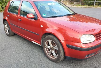 VW Golf 414.000 km 1.200 &euro; Braunschweig 38114