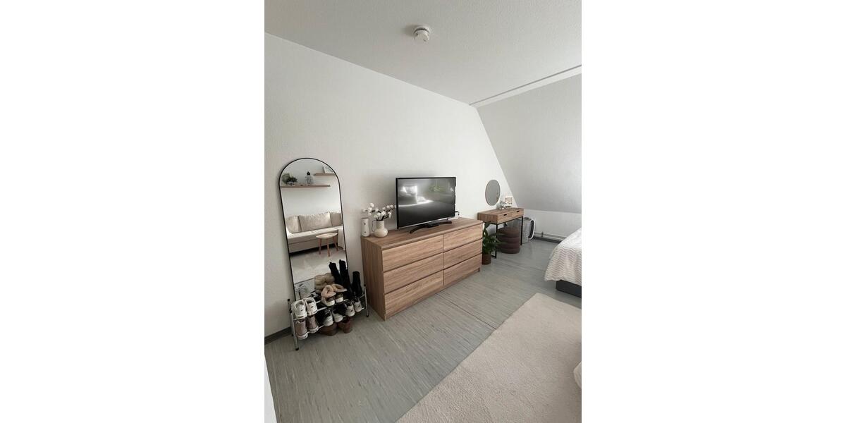 Dachgeschoßwohnung Salzgitter Ortschaft Nord - 1 Zimmer, 20 m&sup2;, 115&euro; | Angebot:25408650