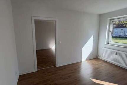 Wohnung Salzgitter Ortschaft Ost - 4 Zimmer, 69 m&sup2;, 480&euro; | Angebot:26134995