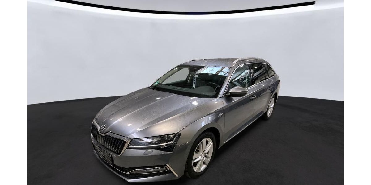 Skoda Superb 84.101 km 24.990 &euro; Braunschweig 38122