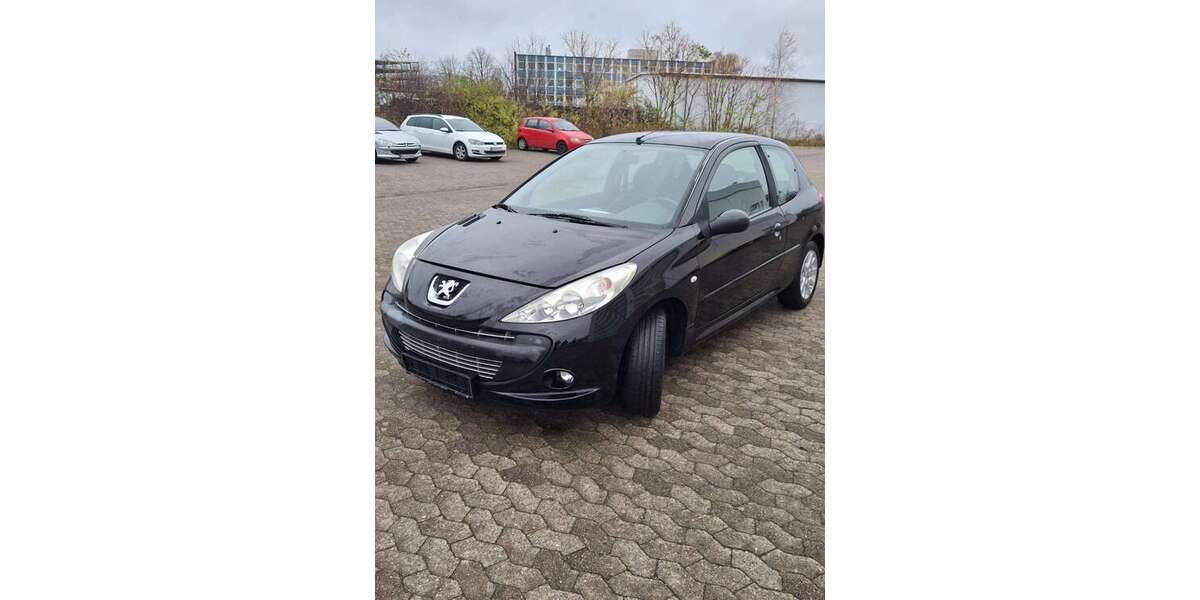 Peugeot 206 125.000 km 2.100 &euro; Braunschweig 38116