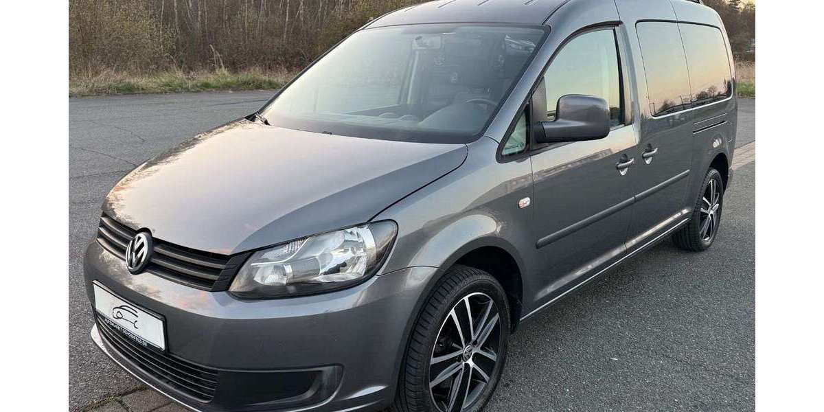 VW Caddy 140.600 km 14.750 &euro; Peine 31226