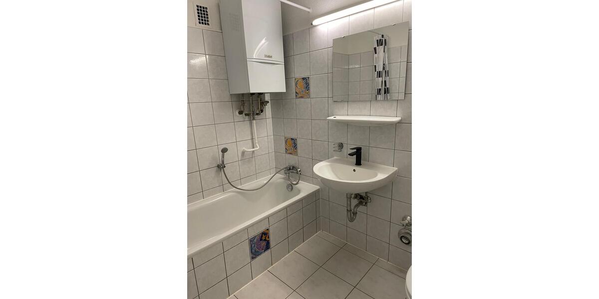 Etagenwohnung Salzgitter - 3 Zimmer, 70 m&sup2;, 450&euro; | Angebot:24890345