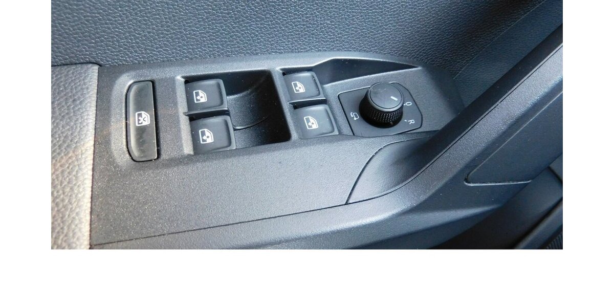 Seat Ibiza 1.0 Style TSI BMT 4Trg Navi Klima 27.700 km 15.390 &euro; Vordorf 38533