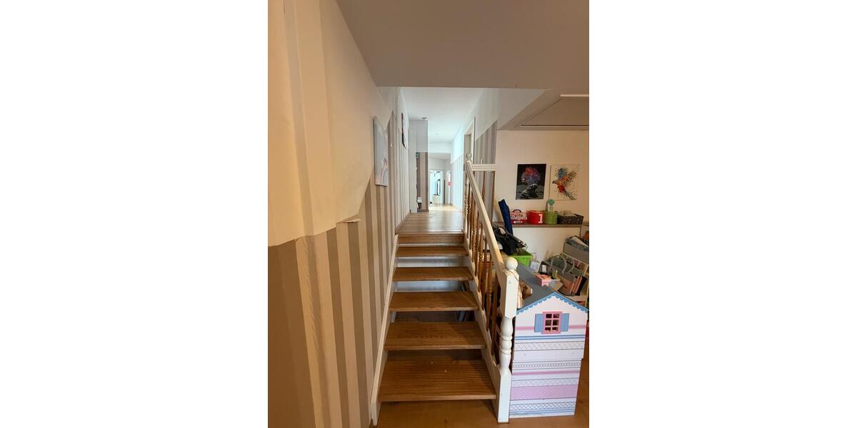 Einfamilienhaus Meine - 8 Zimmer, 230 m&sup2;, 1.800&euro; | Angebot:26635927