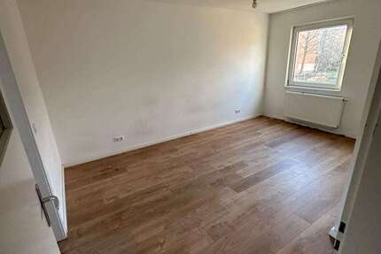 Wohnung Salzgitter Lebenstedt - 2 Zimmer, 40 m&sup2;, 380&euro; | Angebot:22513988