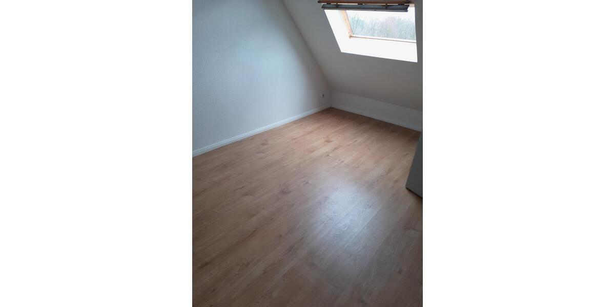 Dachgeschoßwohnung Braunschweig Wabe-Schunter-Beberbach - 1 Zimmer, 30 m&sup2;, 82.500&euro; | Angebot:25960339