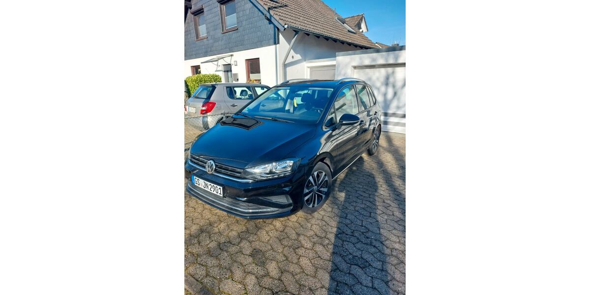 VW Golf Sportsvan 77.500 km 18.600 &euro; Goslar 38642
