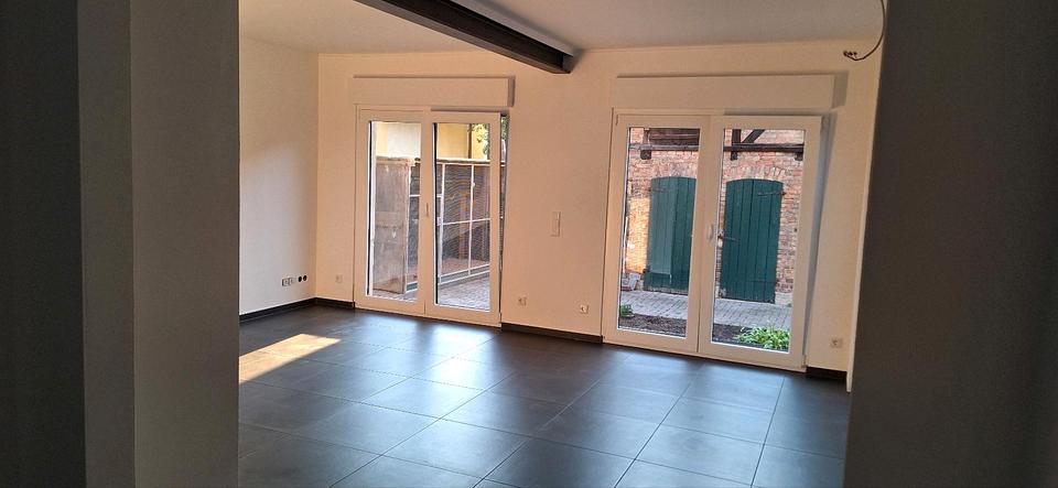 Einfamilienhaus Königslutter am Elm - 10 Zimmer, 250 m&sup2;, 395.000&euro; | Angebot:23846944