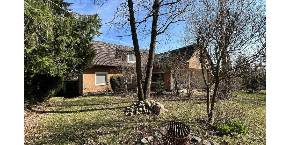 Einfamilienhaus Salzgitter Gebhardshagen - 7 Zimmer, 190 m&sup2;, 275.000&euro; | Angebot:26081017