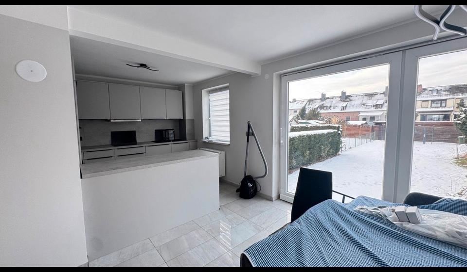 Reihenhaus Salzgitter - 3 Zimmer, 101 m&sup2;, 279.000&euro; | Angebot:25537539