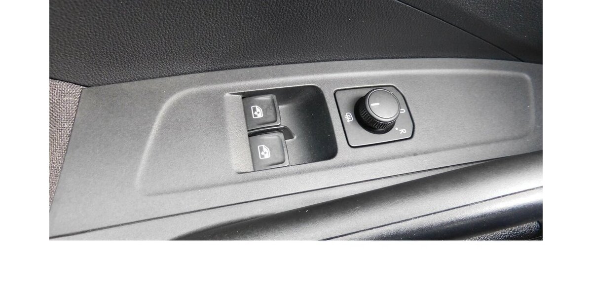 Skoda Fabia 1.0 Active MPI BMT 4Trg Navi Klima 22.700 km 13.390 &euro; Vordorf 38533