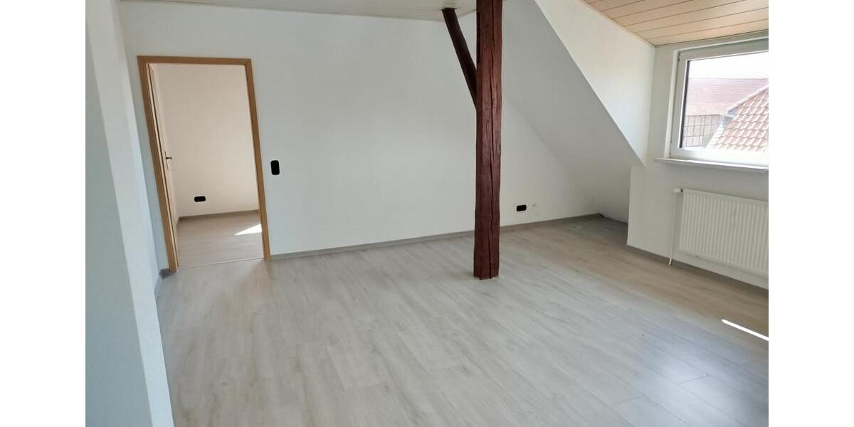Etagenwohnung Wolfenbüttel Ahlum - 4 Zimmer, 86 m&sup2;, 580&euro; | Angebot:25636353