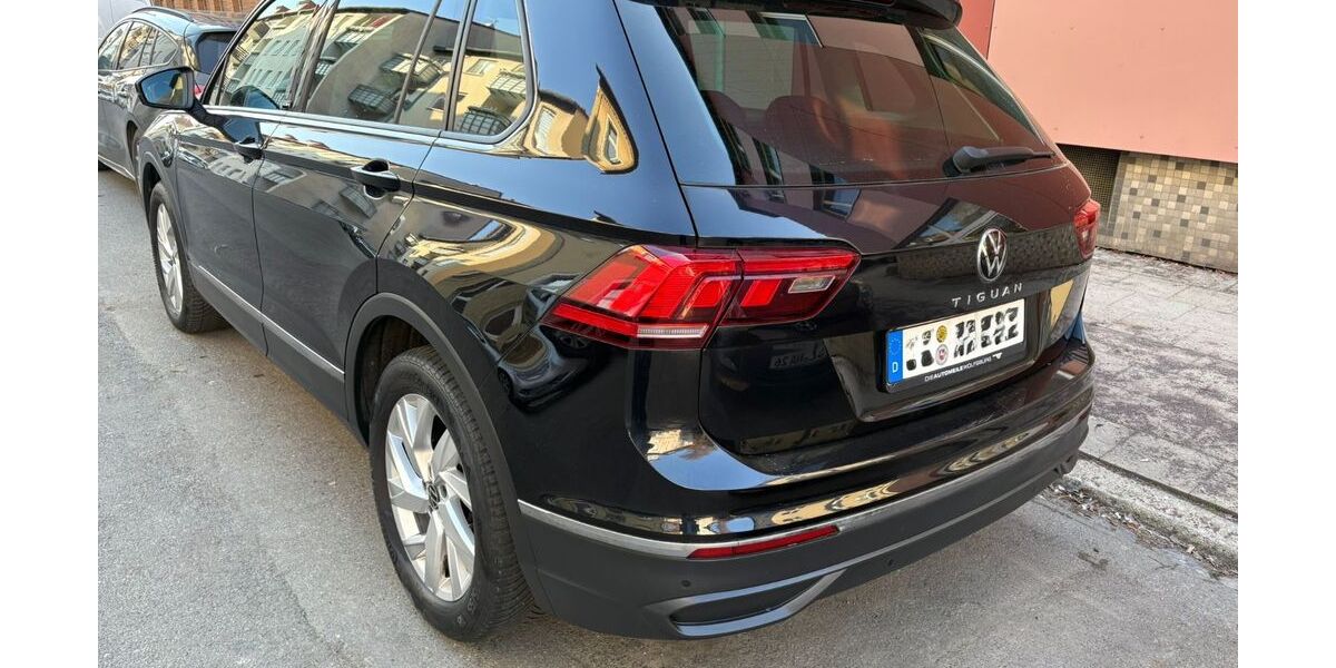 VW Tiguan 68.000 km 23.600 &euro; Braunschweig 38118