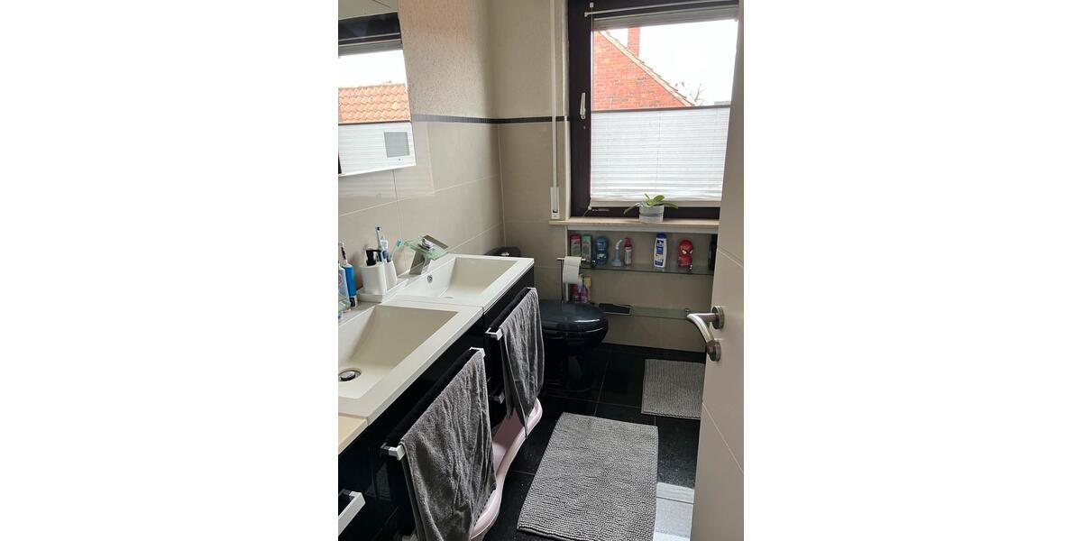 Mehrfamilienhaus, Wohnhaus Ilsede Adenstedt - 5 Zimmer, 270 m&sup2;, 385.000&euro; | Angebot:26153413