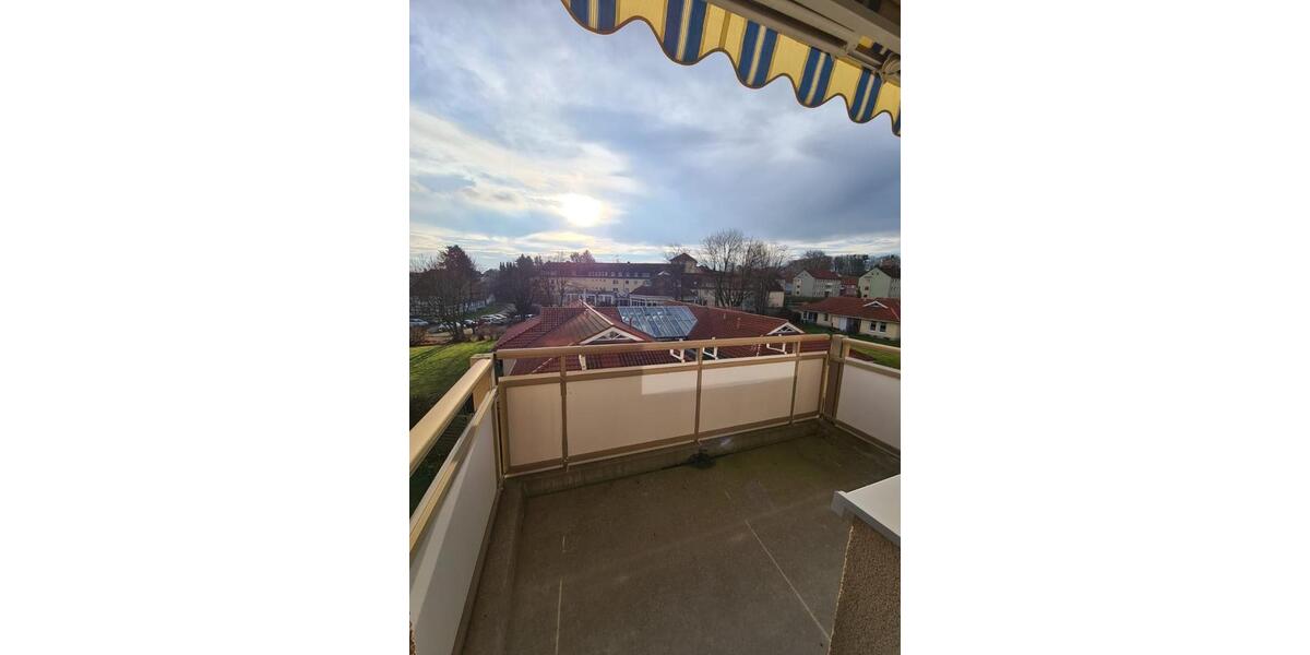 Etagenwohnung Schöningen - 3 Zimmer, 67 m&sup2;, 480&euro; | Angebot:18577741