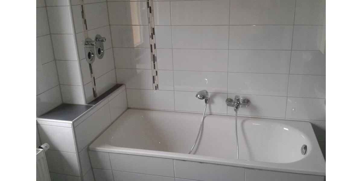 Etagenwohnung Braunschweig Lehndorf-Watenbüttel - 3 Zimmer, 110 m&sup2;, 1.260&euro; | Angebot:25641208