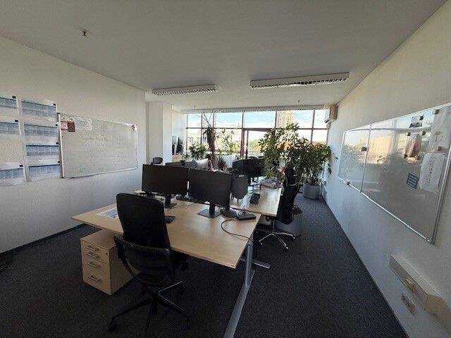 Gewerbeobjekt Braunschweig Innenstadt - 7 Zimmer, 271 m&sup2;, 2.710&euro; | Angebot:25682881