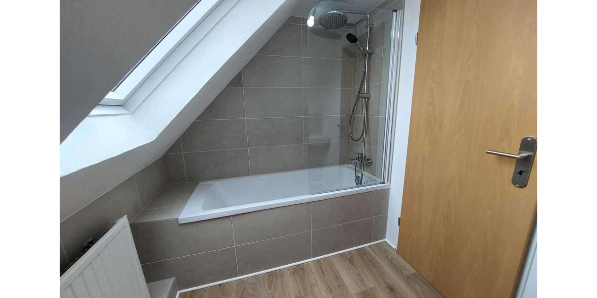 Dachgeschoßwohnung Jerxheim - 3 Zimmer, 63 m&sup2;, 485&euro; | Angebot:26381007