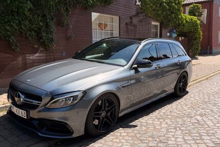 Mercedes-Benz C 63 AMG 147.890 km 31.600 &euro; Söllingen 38387