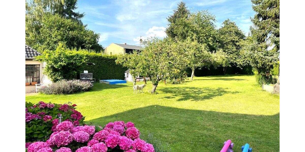 Einfamilienhaus Braunschweig Ölper - 7 Zimmer, 260 m&sup2;, 750.000&euro; | Angebot:25690571