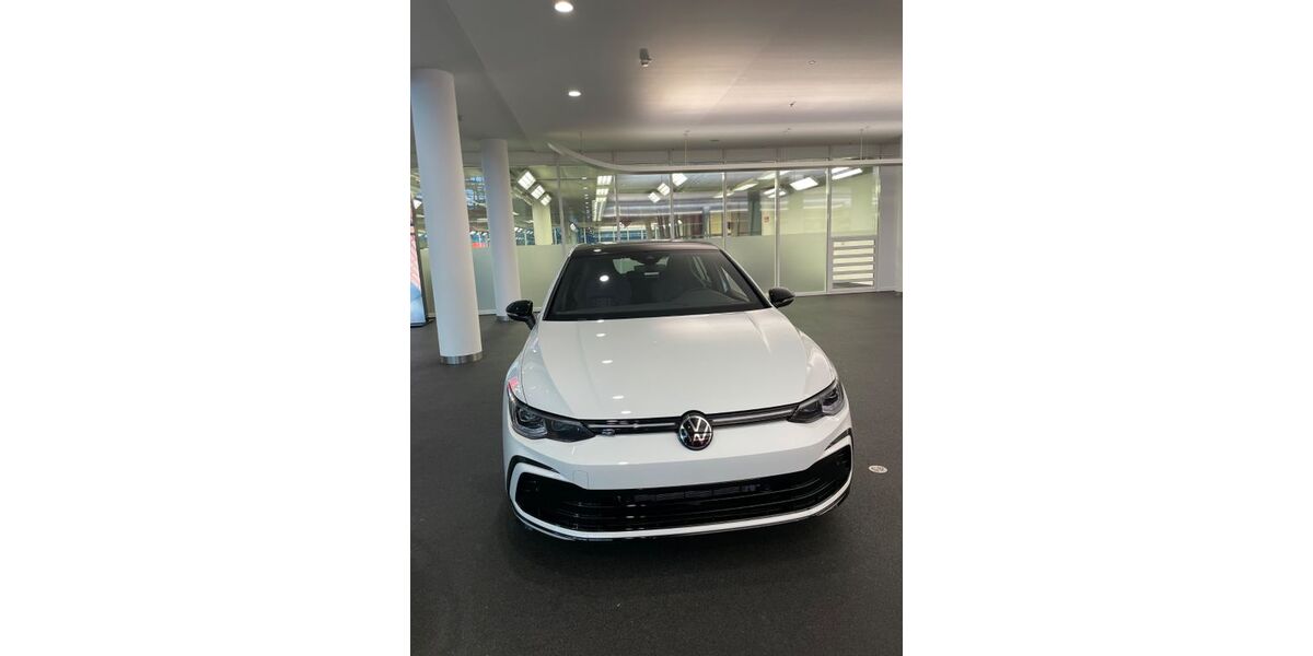 VW Golf 37.000 km 26.800 &euro; Goslar 38642