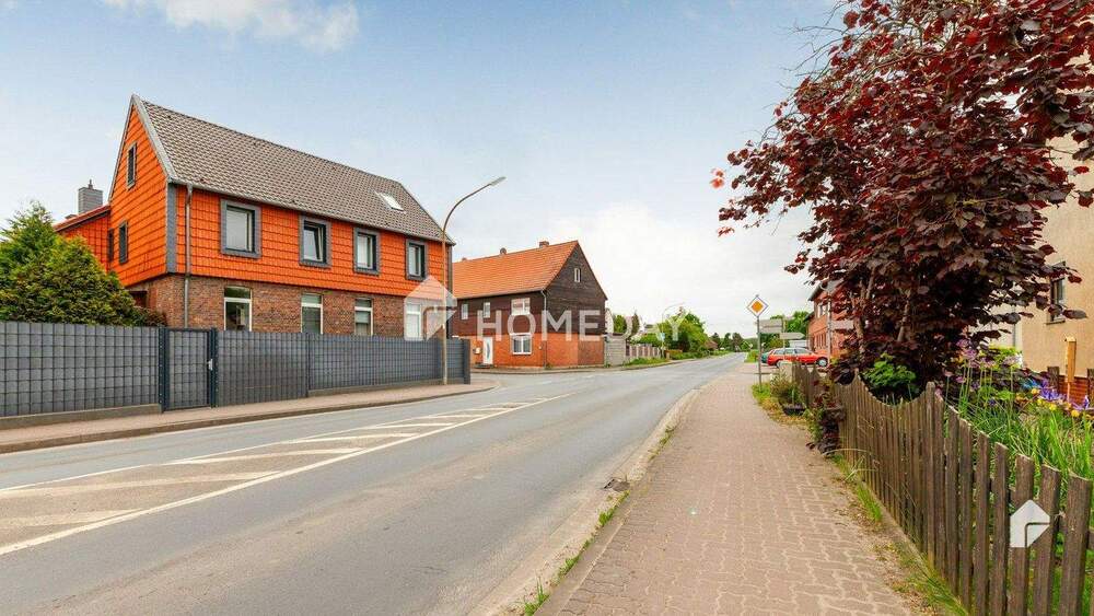Mehrfamilienhaus, Wohnhaus Lehre Essehof - 8 Zimmer, 220 m&sup2;, 200.000&euro; | Angebot:25708366