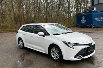 Toyota Corolla 251.000 km 11.700 &euro; Salzgitter 38226