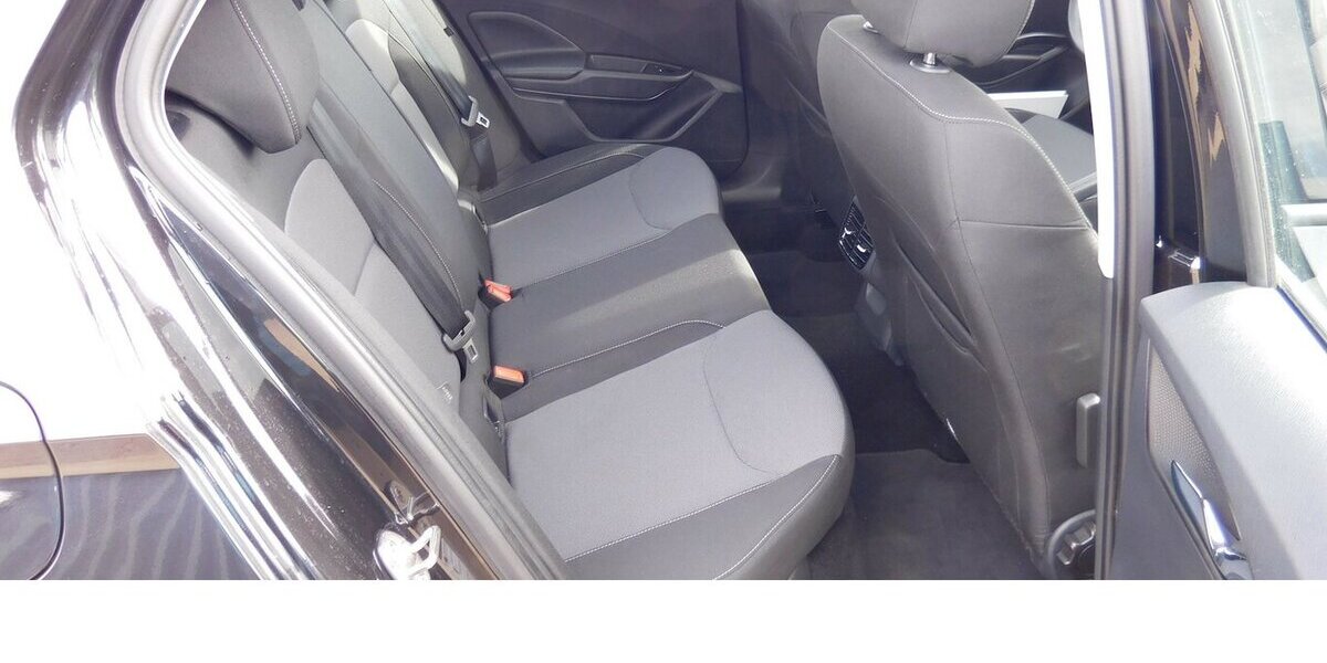 Skoda Fabia 1.0 SelectionTSI BMT Klima Navi 26.300 km 16.990 &euro; Vordorf 38533