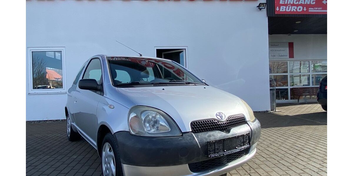 Toyota Yaris 92.000 km 2.500 &euro; Goslar 38644
