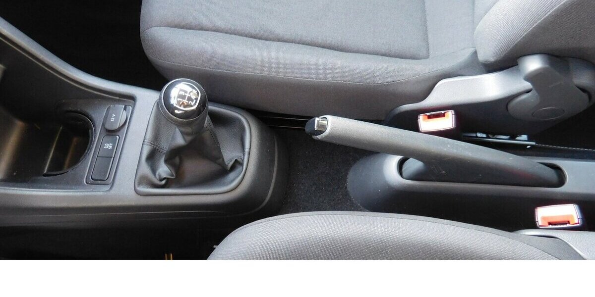 VW up! 1.0 Move MPI BMT 4Trg Klima Radio 31.700 km 11.690 &euro; Vordorf 38533