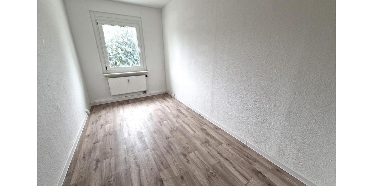Etagenwohnung Osterwieck - 4 Zimmer, 75 m&sup2;, 261&euro; | Angebot:21655761