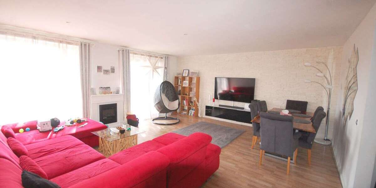 Etagenwohnung Walle Walle - 4.5 Zimmer, 120 m&sup2;, 450.000&euro; | Angebot:26067304