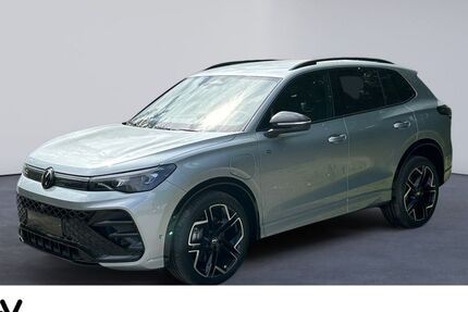 VW Tiguan 18.500 km 52.980 &euro; Braunschweig 38124