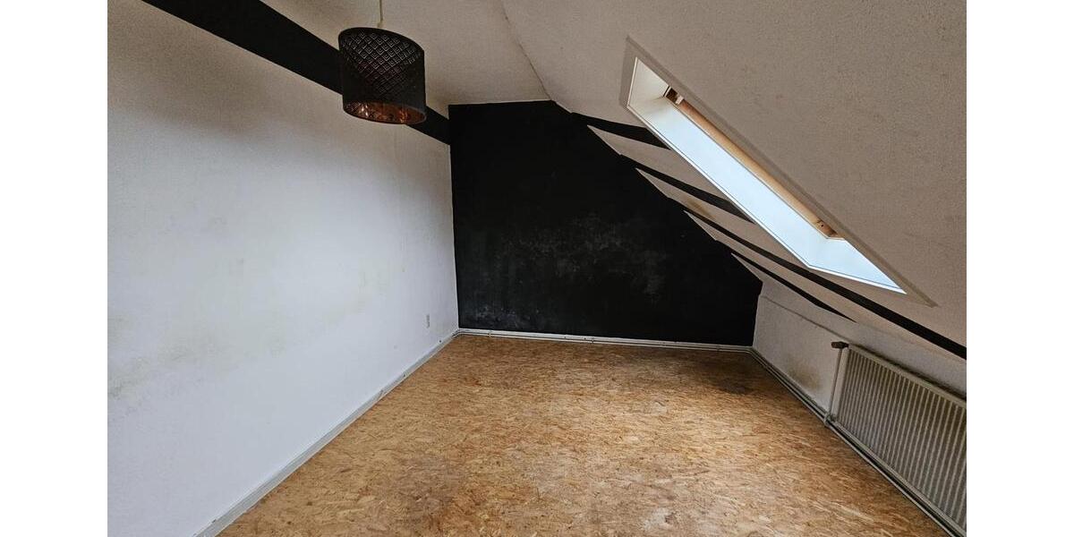 Dachgeschoßwohnung Peine - 2 Zimmer, 50 m&sup2;, 450&euro; | Angebot:25877100