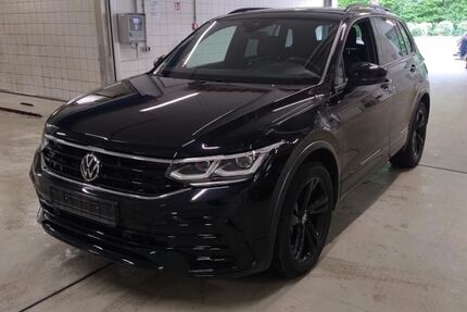 VW Tiguan 92.600 km 30.890 &euro; Braunschweig 38114
