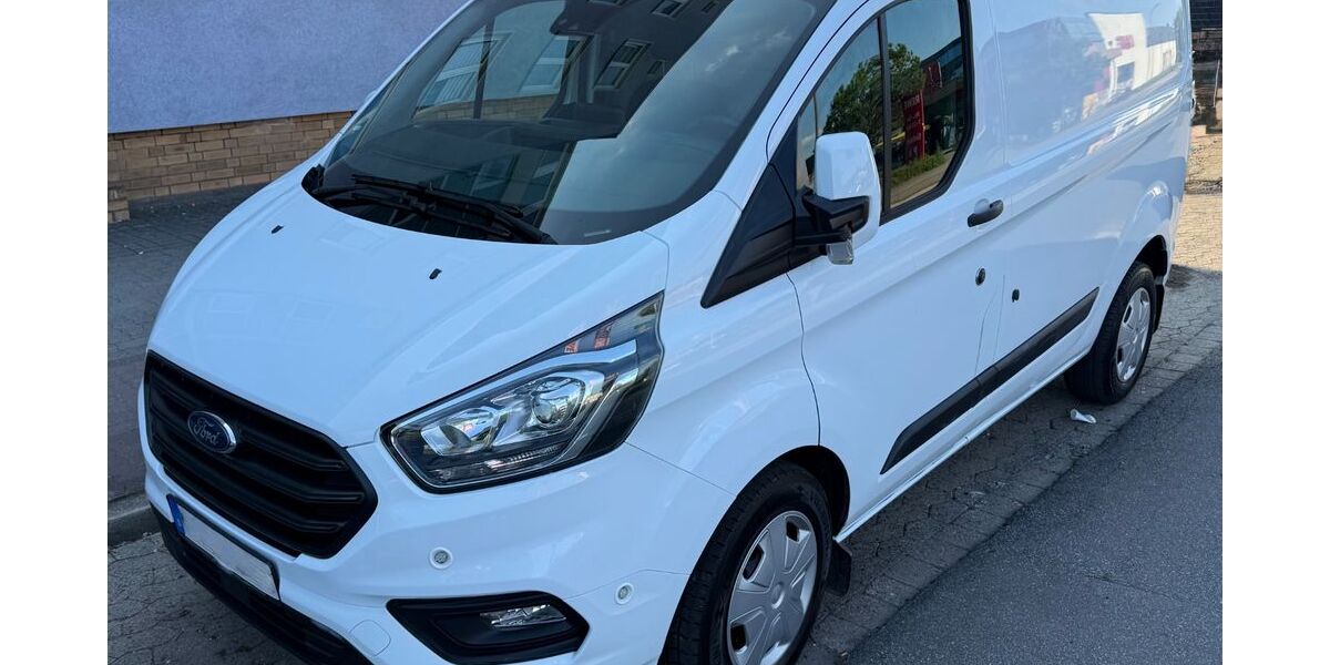 Ford Transit Custom 68.200 km 25.450 &euro; Peine 31226