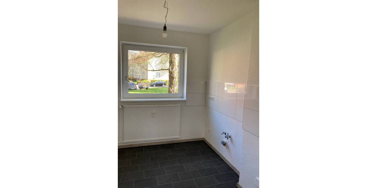 Etagenwohnung Salzgitter Lebenstedt - 3 Zimmer, 58 m&sup2;, 351&euro; | Angebot:26202189