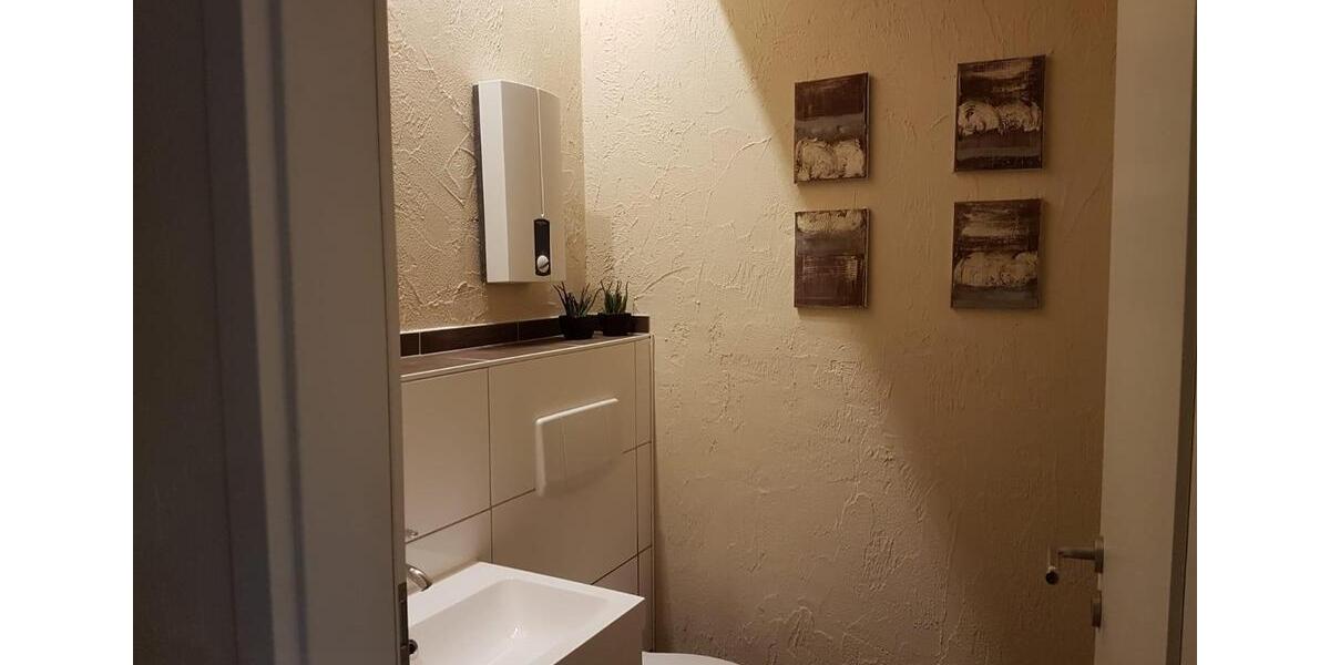 Dachgeschoßwohnung Salzgitter Ortschaft Ost - 3 Zimmer, 125 m&sup2;, 1.000&euro; | Angebot:25992665