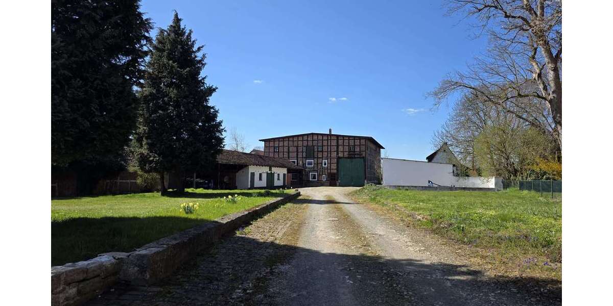 Einfamilienhaus Barnstorf Barnstorf - 7 Zimmer, 185 m&sup2;, 175.000&euro; | Angebot:25274324