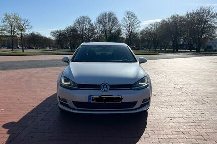VW Golf 195.200 km 10.950 &euro; salzgitter 38226