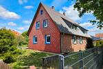Einfamilienhaus Hillerse - 8 Zimmer, 220 m&sup2;, 1.400&euro; | Angebot:26635930