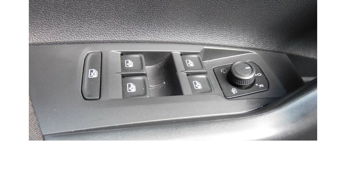 VW Polo 1.0 Life MPI BMT 4Trg Klima Navi LED 33.700 km 15.690 &euro; Vordorf 38533