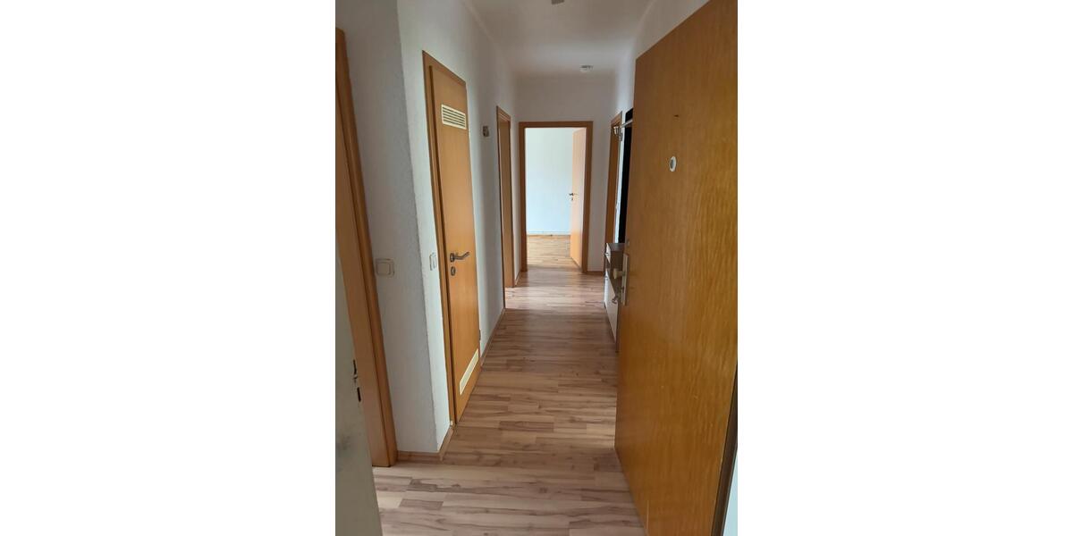 Etagenwohnung Goslar Jürgenohl - 3 Zimmer, 67 m&sup2;, 67.500&euro; | Angebot:26498751