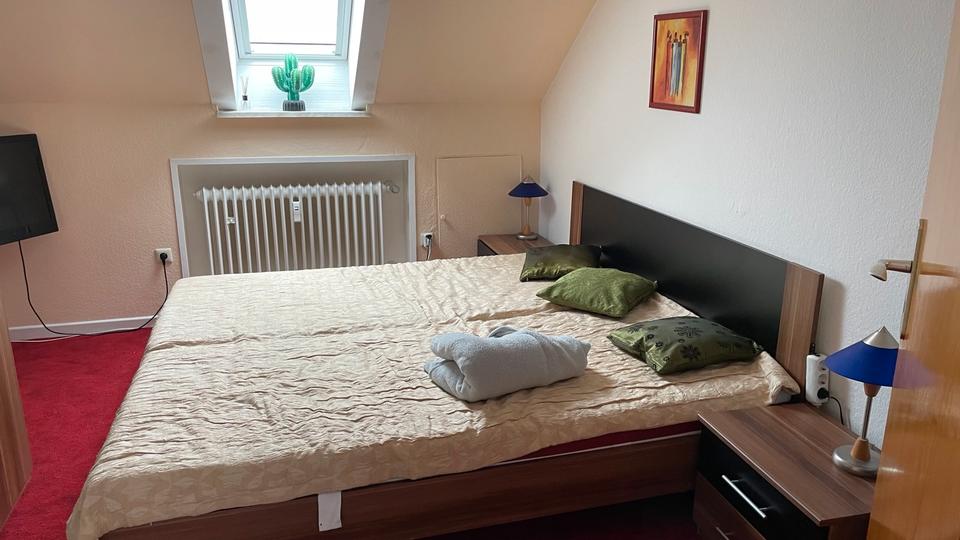 Dachgeschoßwohnung Langelsheim - 2 Zimmer, 44 m&sup2;, 260&euro; | Angebot:26628107