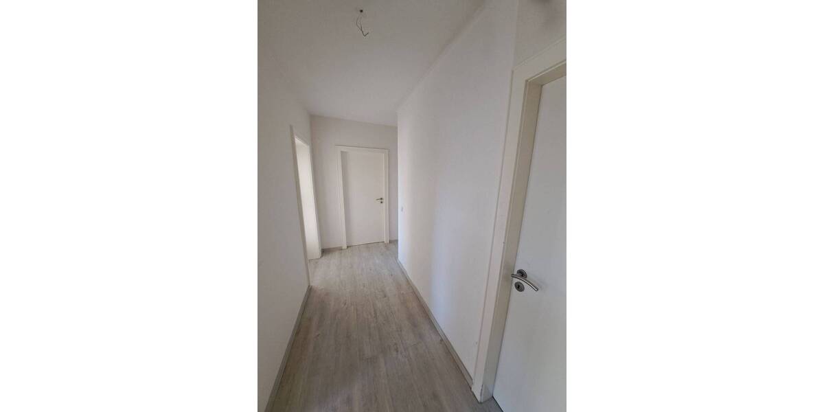 Etagenwohnung Schöningen Hoiersdorf - 3 Zimmer, 68 m&sup2;, 400&euro; | Angebot:25898840