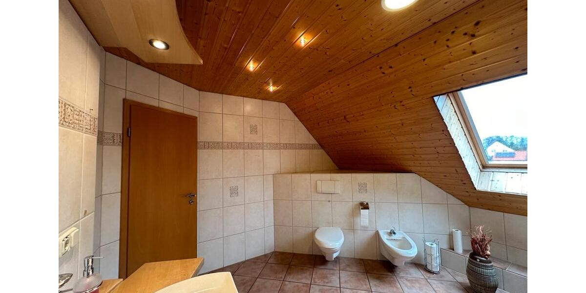 Doppelhaushälfte Rötgesbüttel - 4 Zimmer, 147 m&sup2;, 1.450&euro; | Angebot:25957149