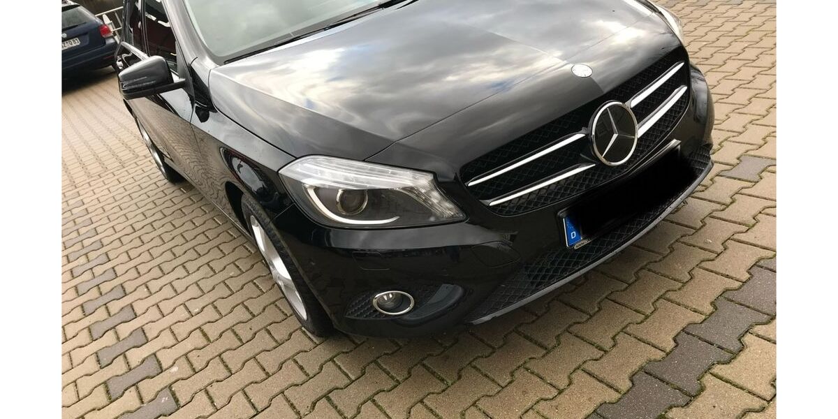 Mercedes-Benz A 180 180.000 km 11.000 &euro; Braunschweig 38114