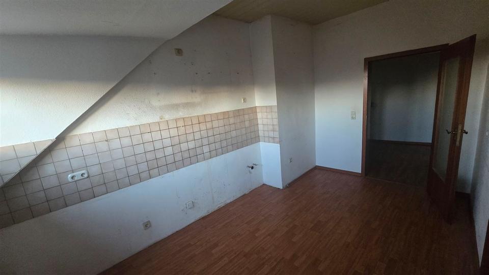 Dachgeschoßwohnung Langelsheim - 3 Zimmer, 77 m&sup2;, 465&euro; | Angebot:24444250